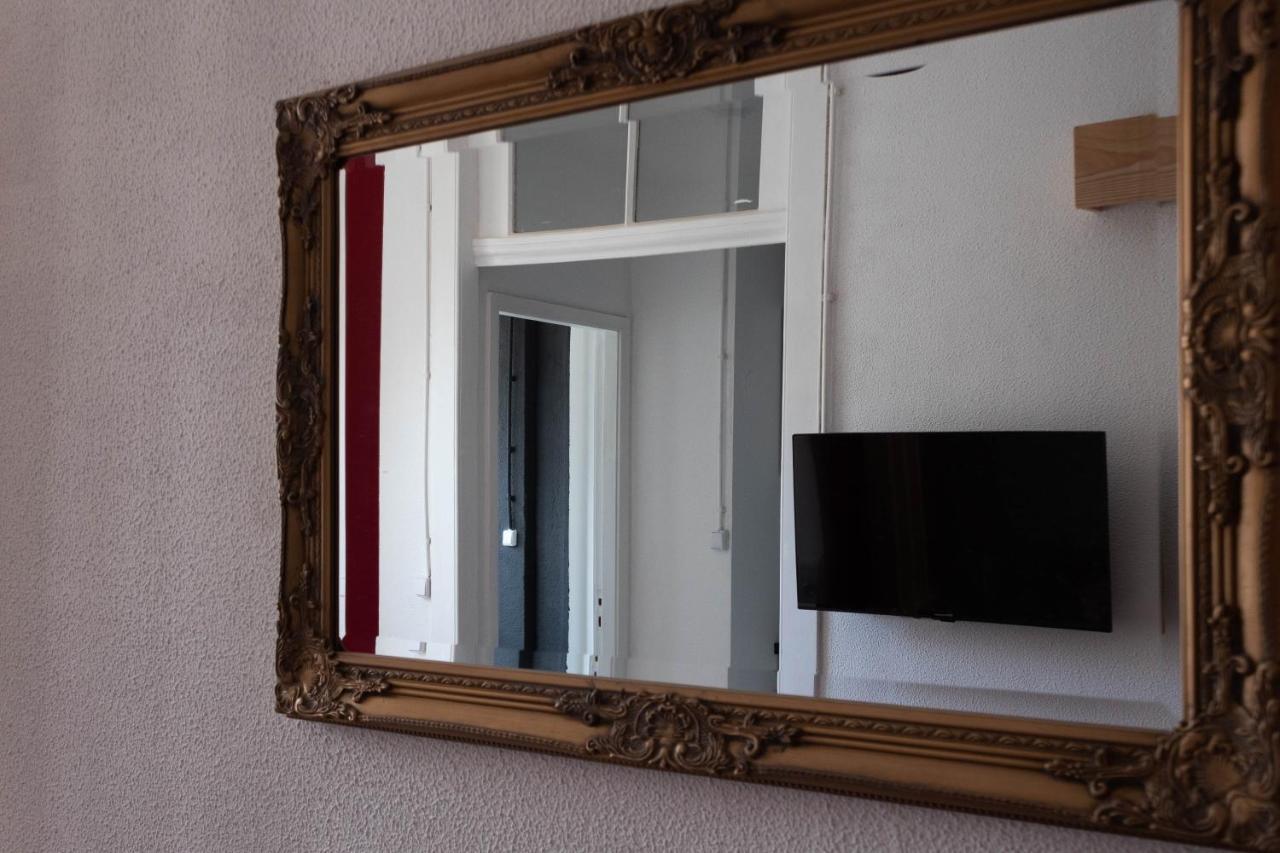 Paraiso Suites by ColoursRevolution OOporto Extérieur photo